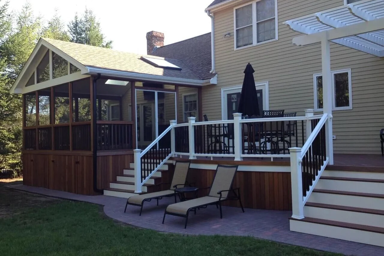 Professional composite decking in Akron, OH. 